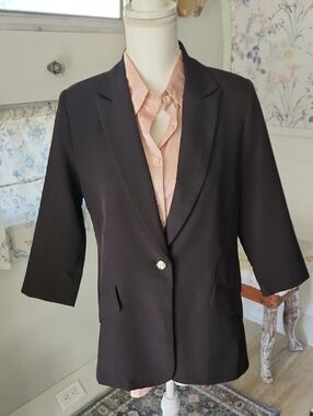 Women's Black Blazer Jacket - Classic Tailored Style